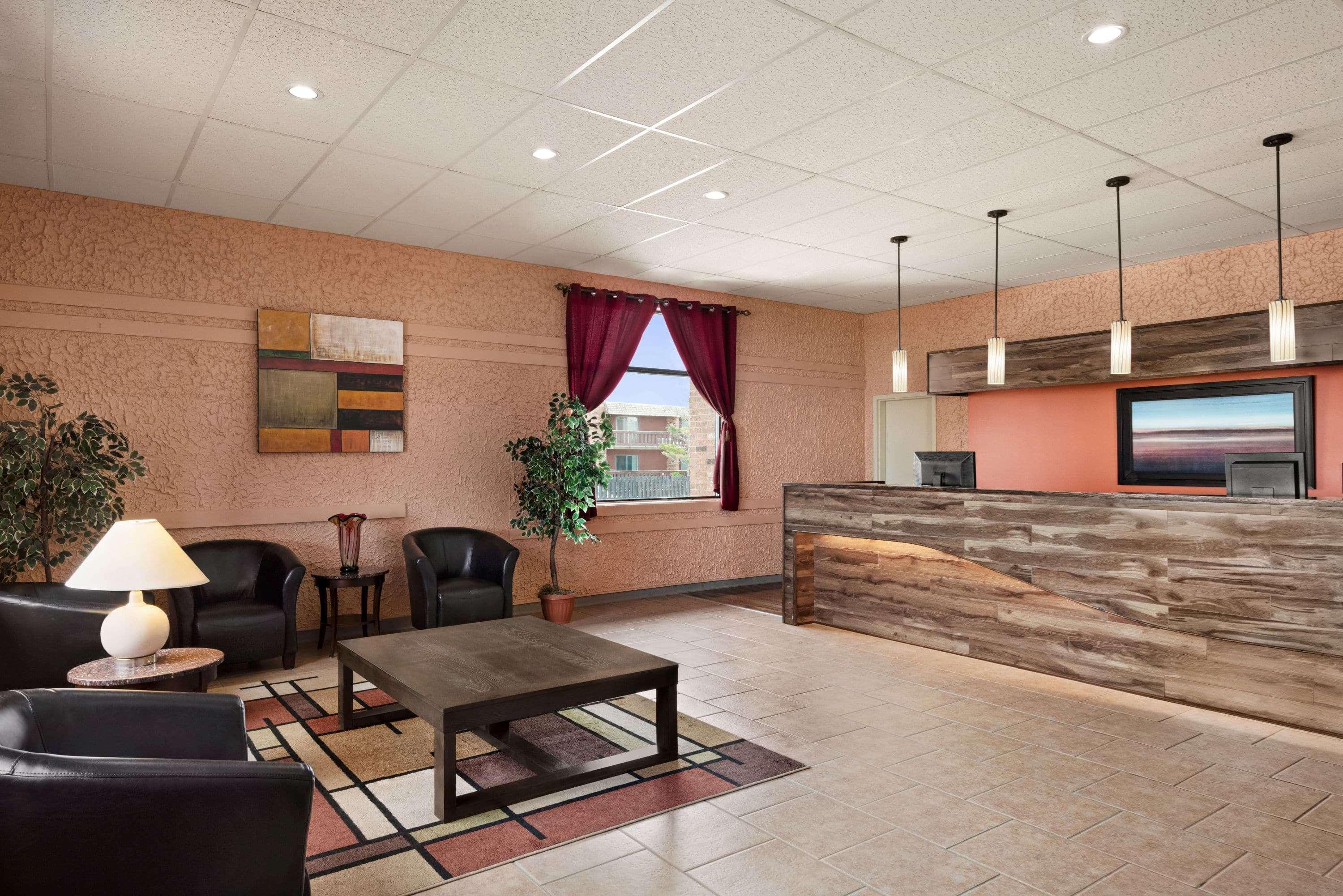 Travelodge By Wyndham Swift Current Exterior foto